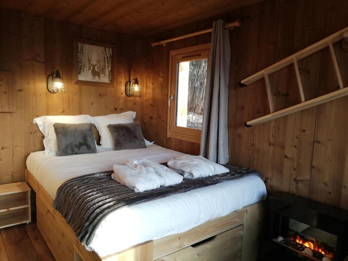 Ma Cabane Des Hautes-Alpes Saint-Julien-en-Champsaur Exterior photo